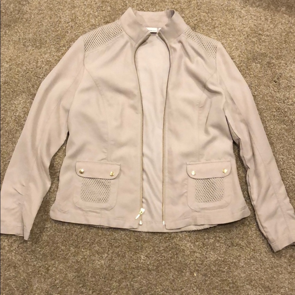 Light weight cream blazer